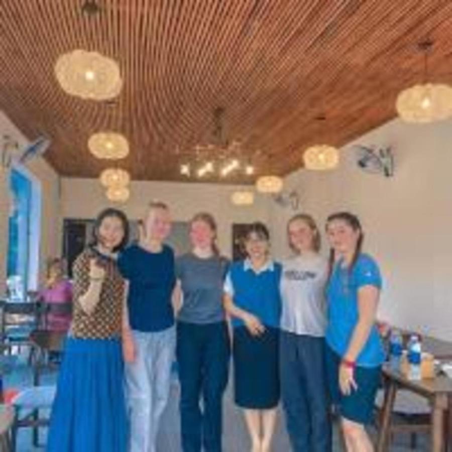 Window Homestay Kon Tum Buitenkant foto